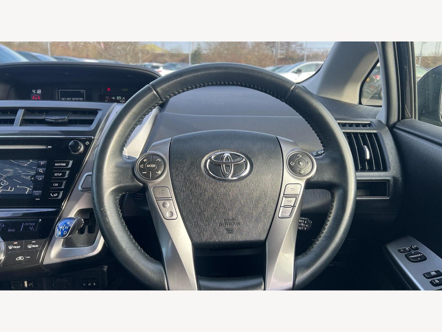 Used Toyota Prius+ 2018 for sale - 77424730: Photo 10