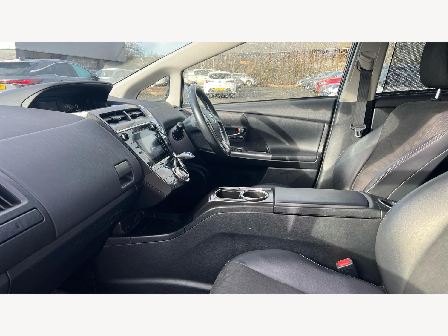 Used Toyota Prius+ 2018 for sale - 77424730: Photo 12