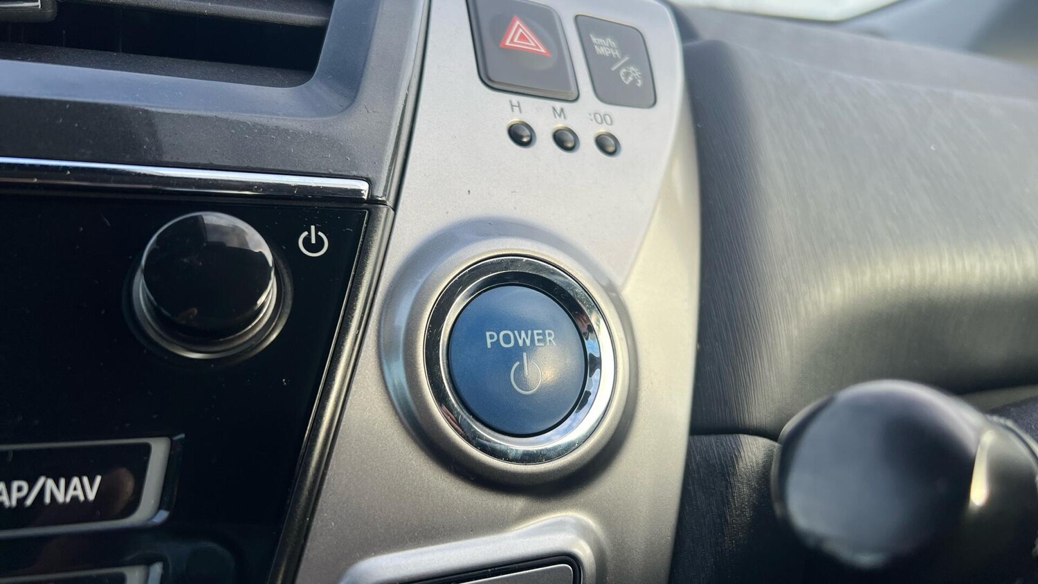 Used Toyota Prius+ 2018 for sale - 77424730: Photo 38