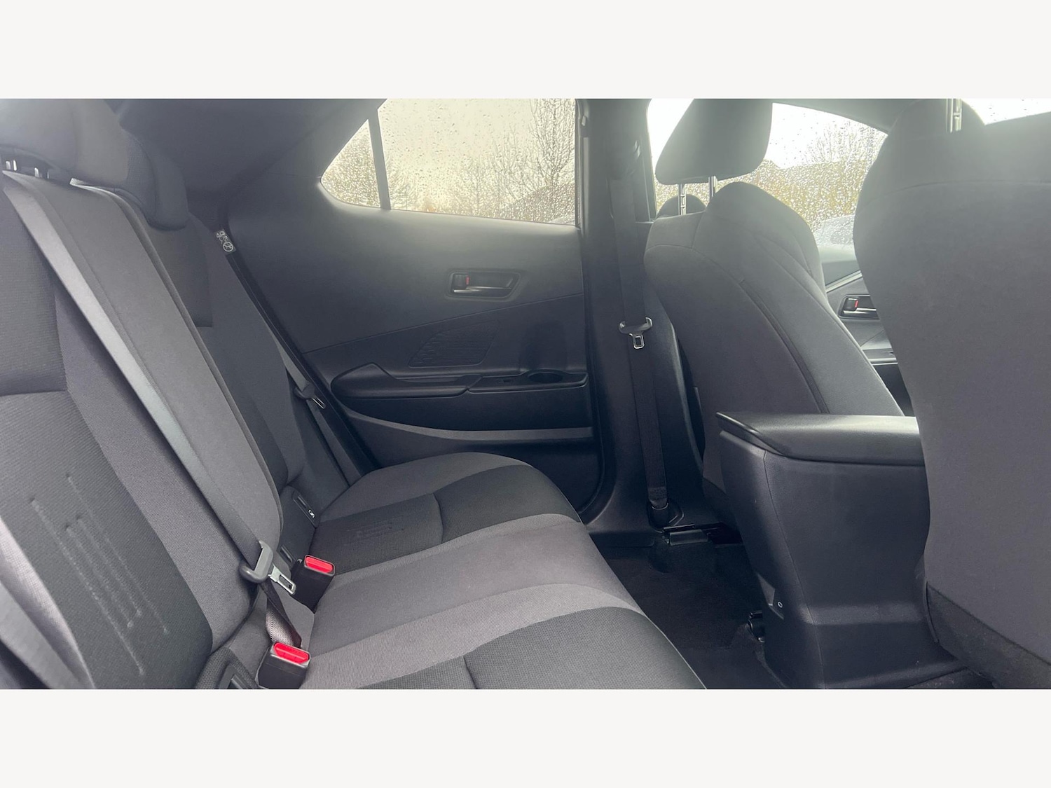 Used Toyota C-HR 2024 for sale - 76965201: Photo 14