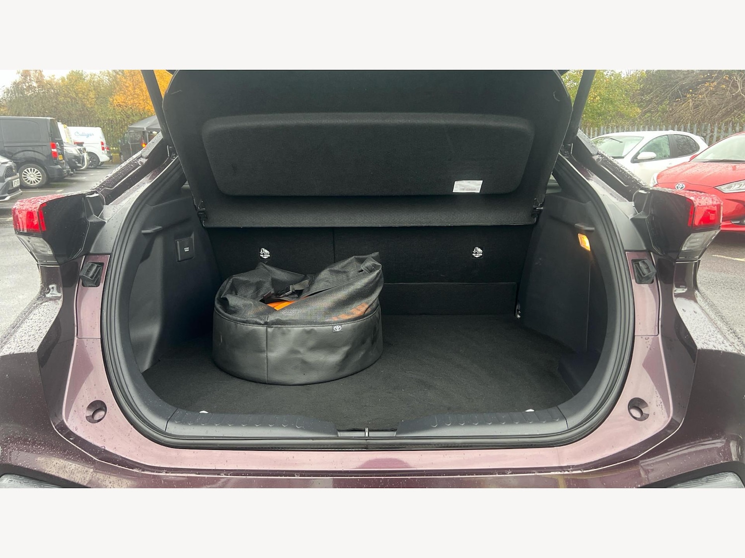 Used Toyota C-HR 2024 for sale - 76965201: Photo 16