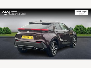 Used Toyota C-HR 2024 for sale - 76965201: Photo