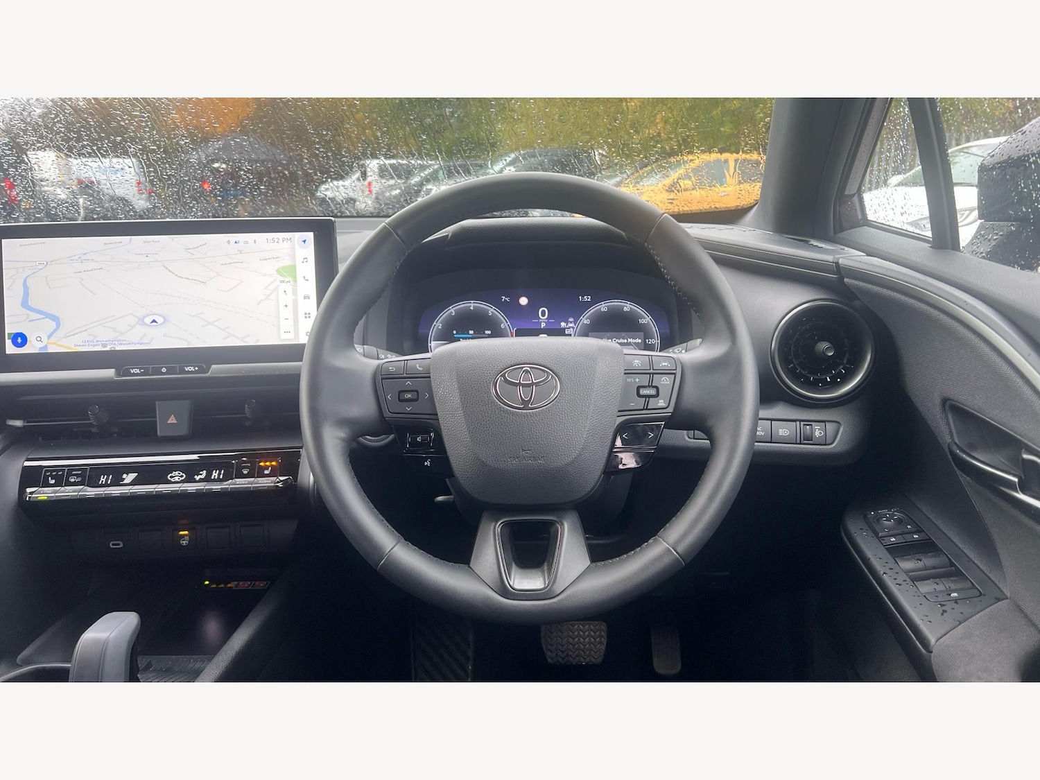 Used Toyota C-HR 2024 for sale - 76965201: Photo 8