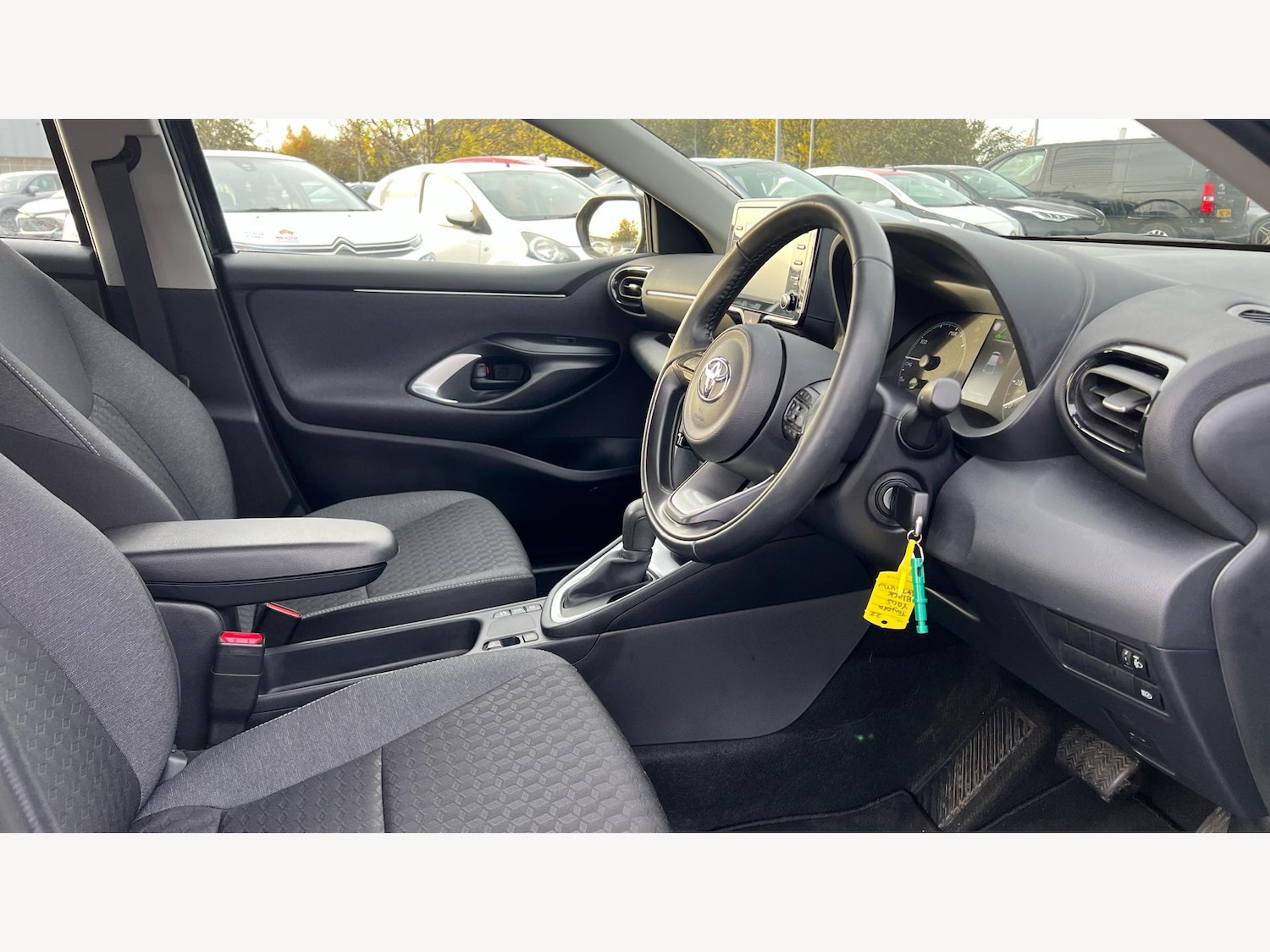 Used Toyota Yaris 2022 for sale - 76521976: Photo 13