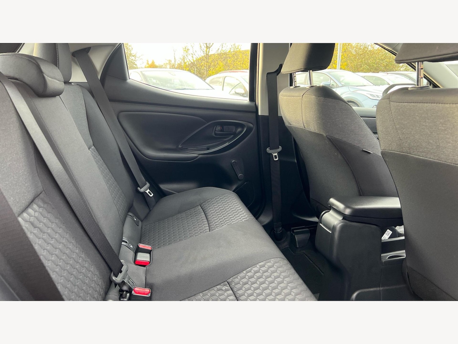 Used Toyota Yaris 2022 for sale - 76521976: Photo 14