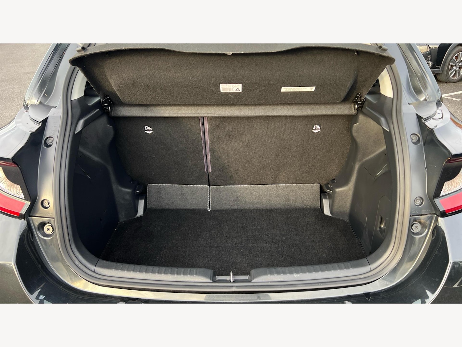 Used Toyota Yaris 2022 for sale - 76521976: Photo 16