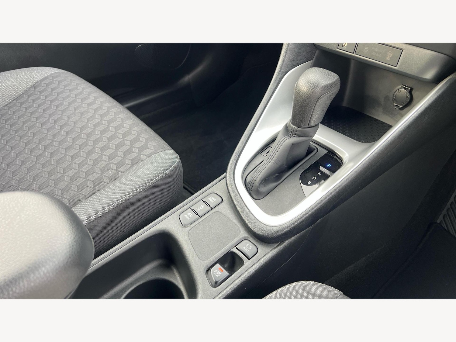 Used Toyota Yaris 2022 for sale - 76521976: Photo 29