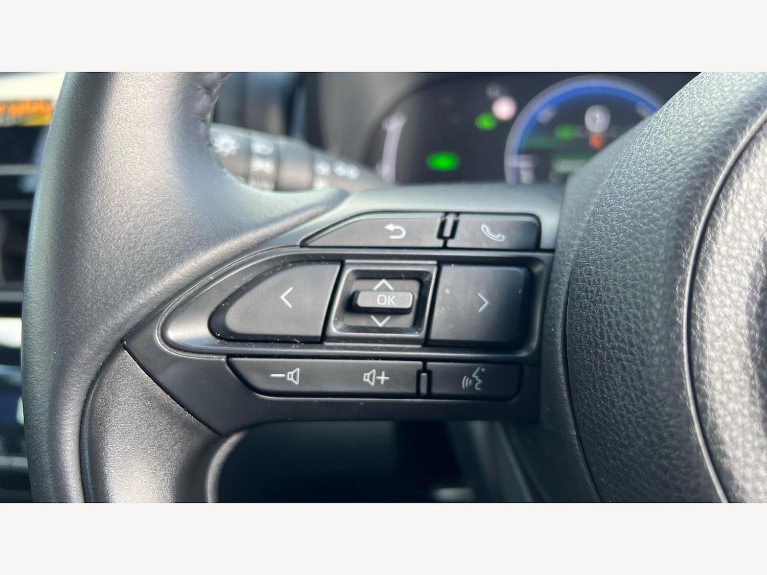 Used Toyota Yaris Cross 2024 for sale - 78115461: Photo 27