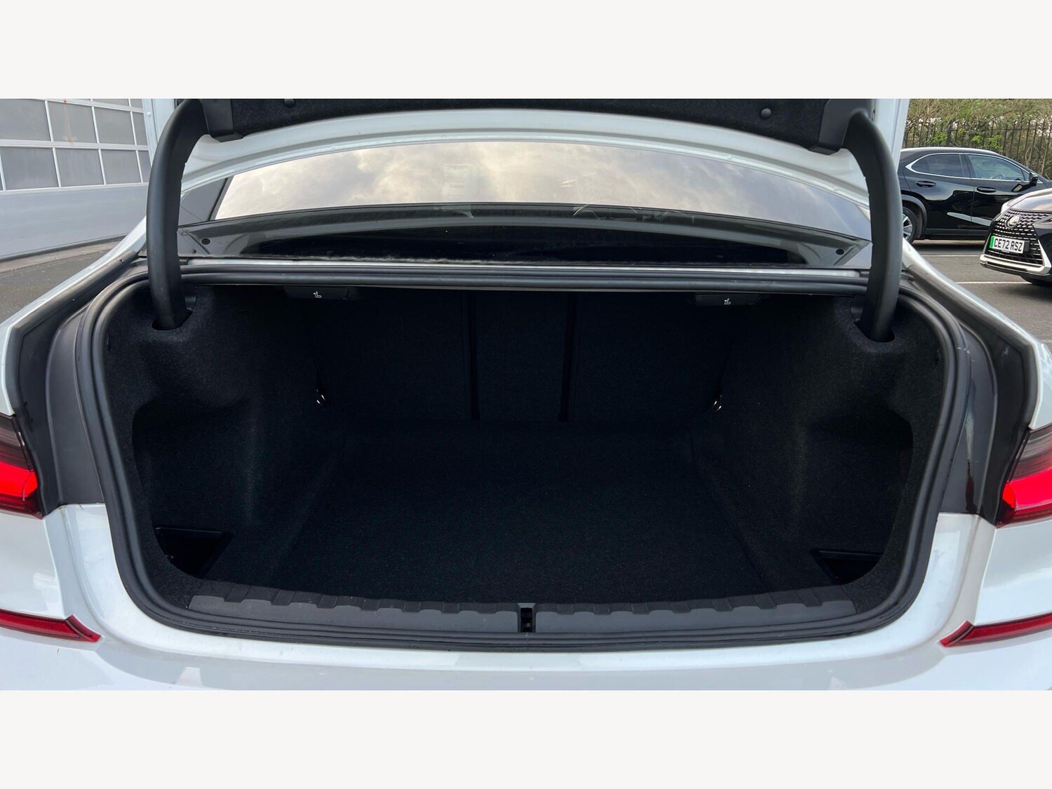 Used BMW 3 Series 2022 for sale - 78204015: Photo 15