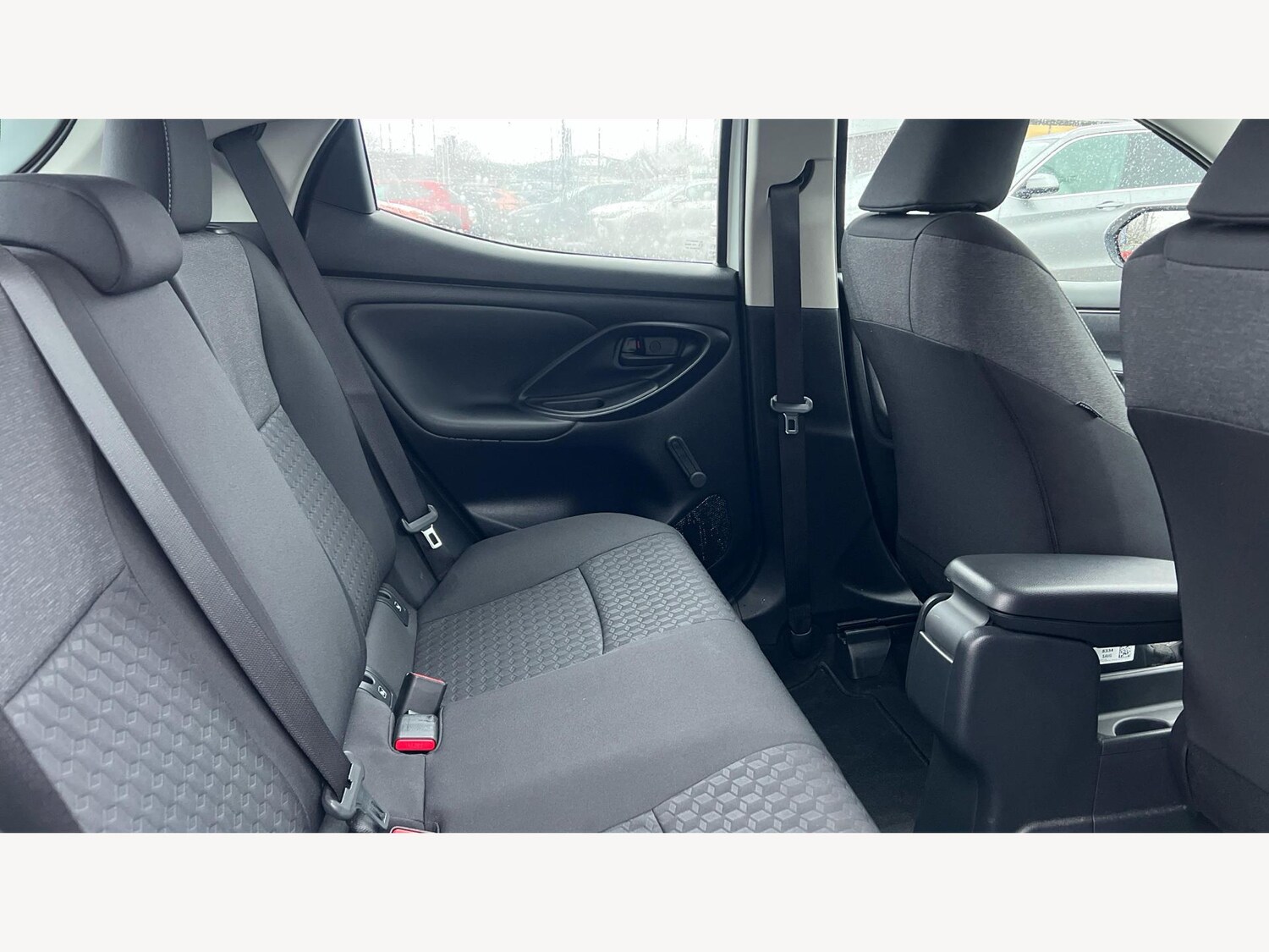 Used Toyota Yaris for sale - 77484025: Photo 14