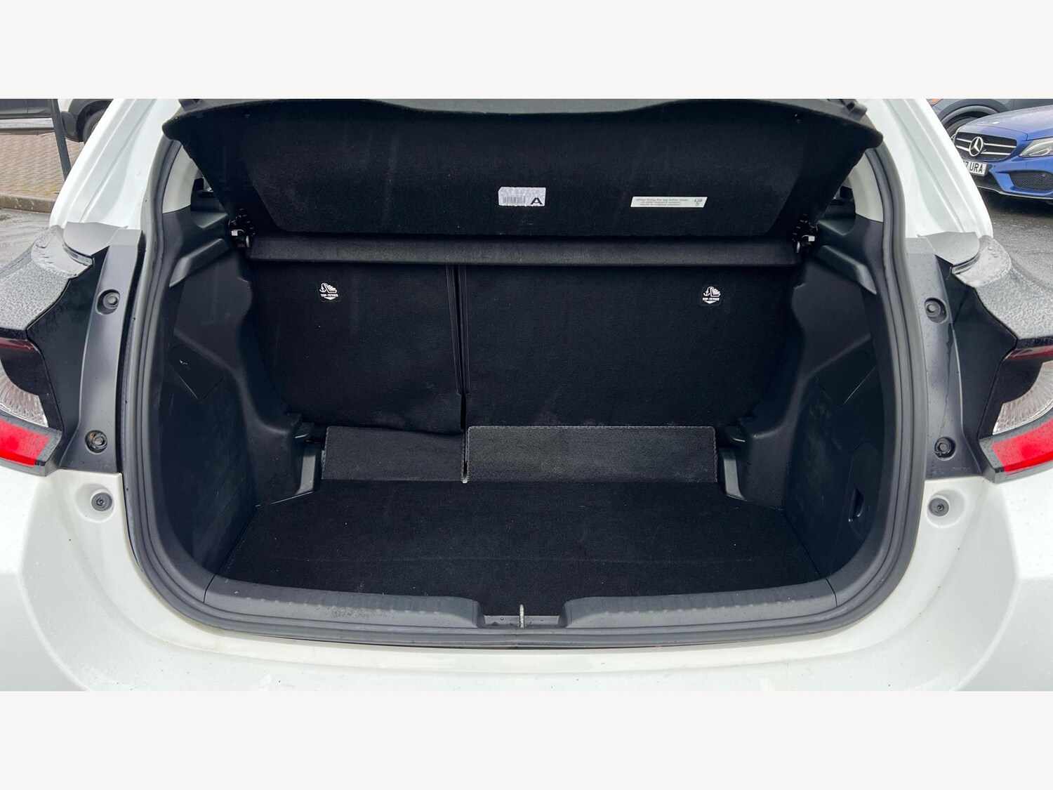 Used Toyota Yaris for sale - 77484025: Photo 16