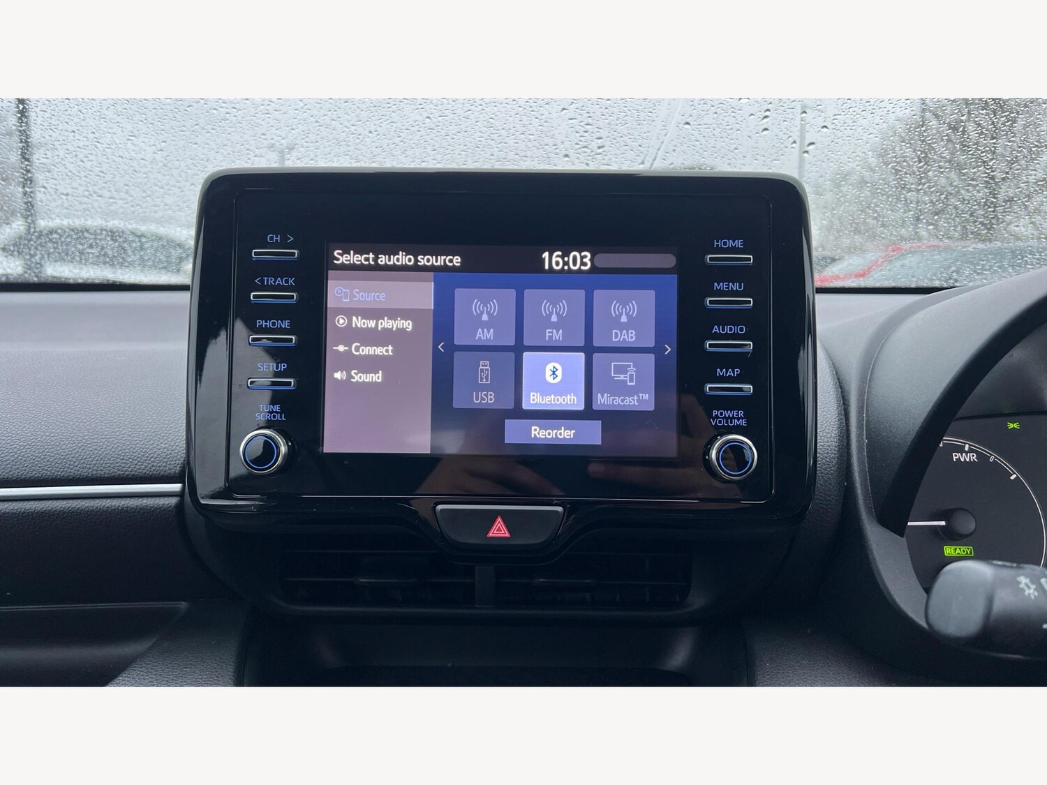 Used Toyota Yaris for sale - 77484025: Photo 25