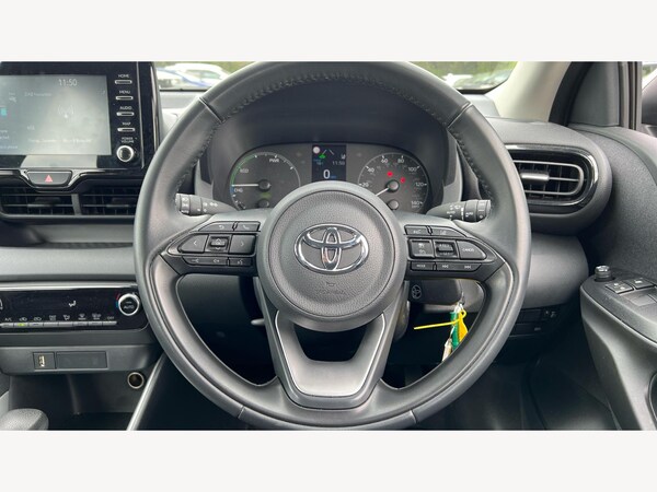 Used Toyota Yaris 2023 for sale - 75589458: Photo 10