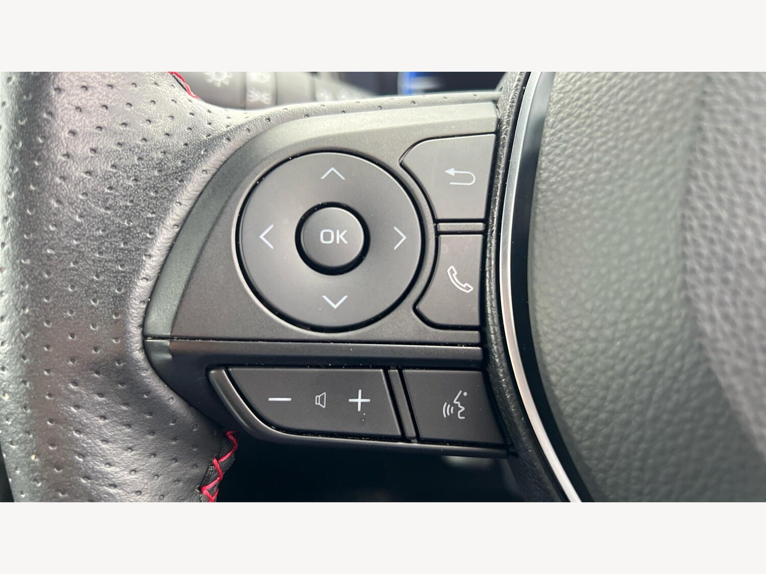 Used Toyota Corolla 2023 for sale - 76026510: Photo 23