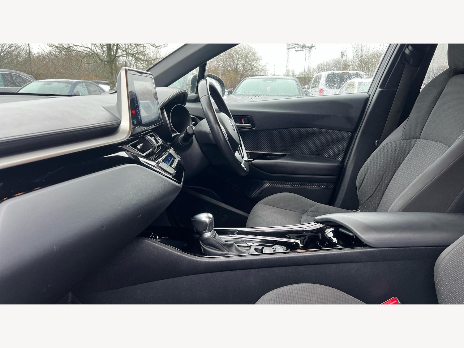 Used Toyota C-HR 2019 for sale - 77468697: Photo 12