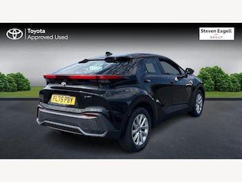 Used Toyota C-HR 2025 for sale - 79425892: Photo