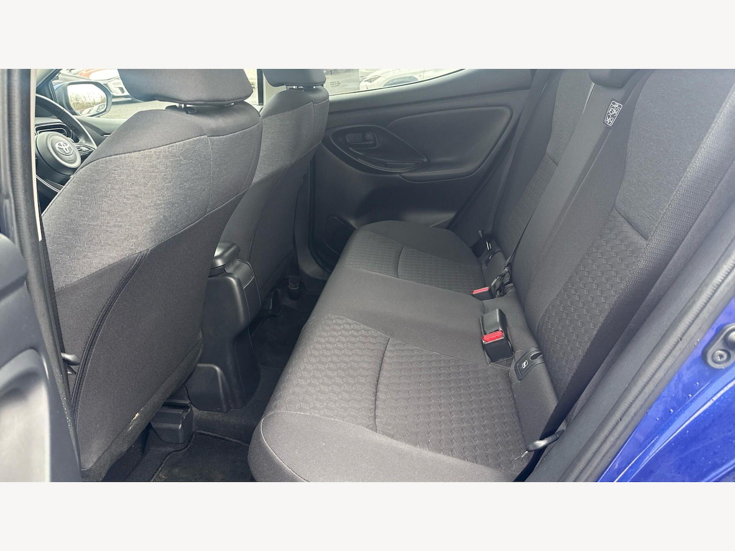 Used Toyota Yaris 2023 for sale - 77637492: Photo 15
