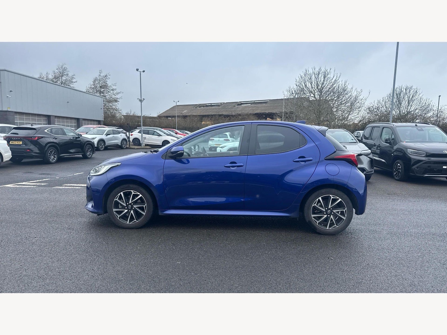 Used Toyota Yaris 2023 for sale - 77637492: Photo 19