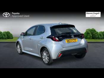 Used Toyota Yaris 2023 for sale - 74704901: Photo
