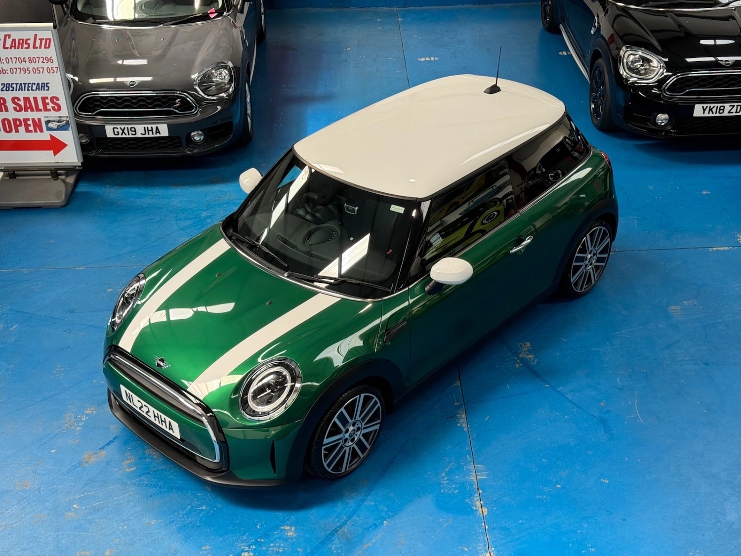 Used MINI Hatch 2022 for sale - 76682439: Photo 5