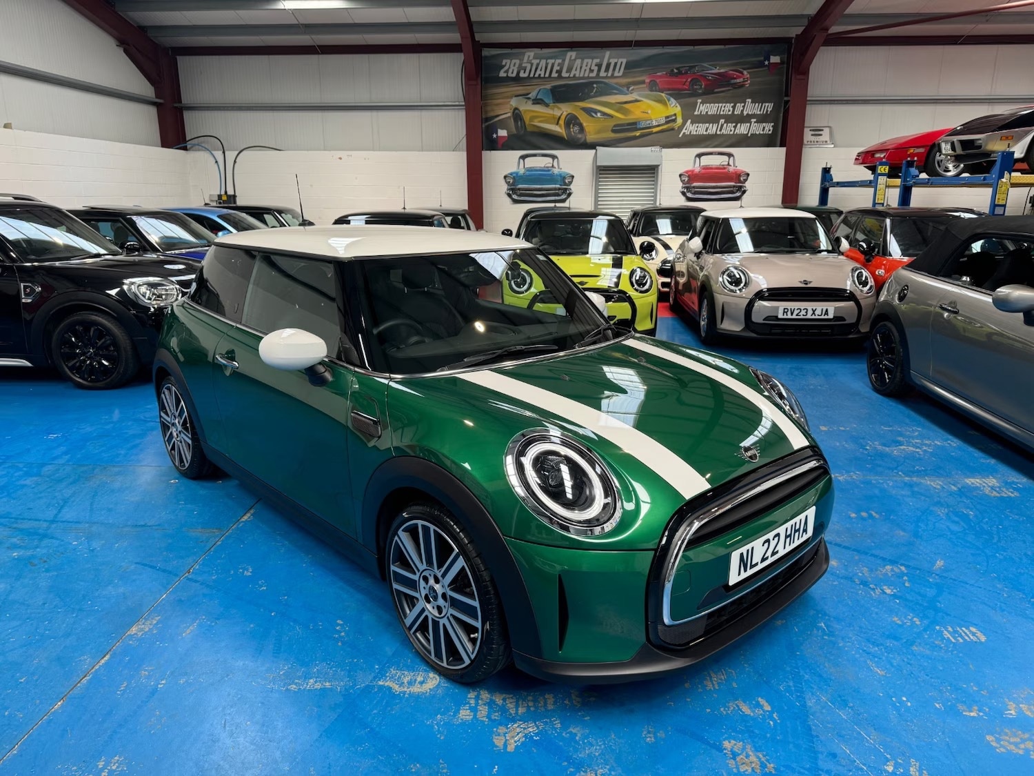 Used MINI Hatch 2022 for sale - 76682439: Photo 8