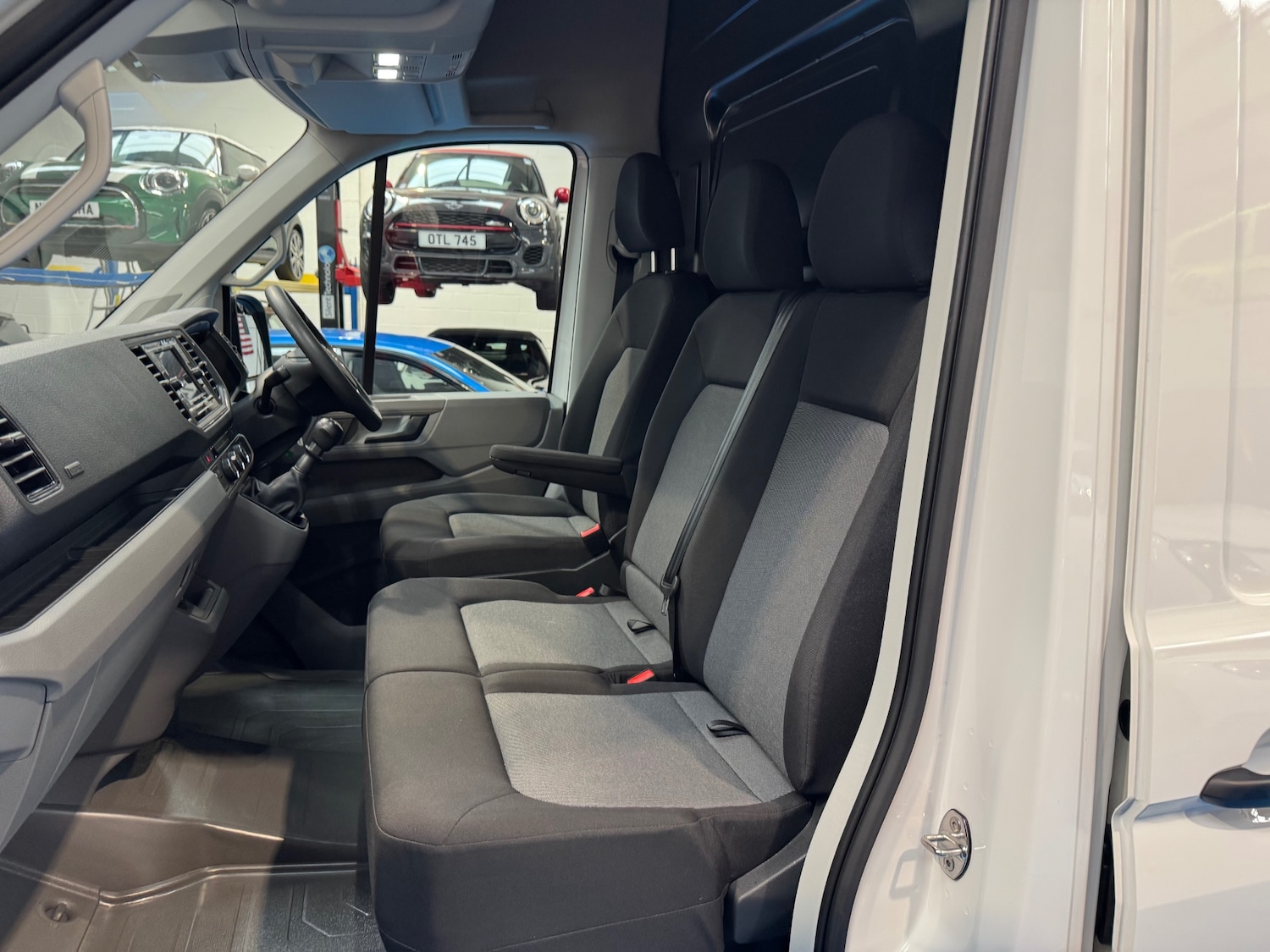 Used Volkswagen Crafter 2024 for sale - 77540908: Photo 15