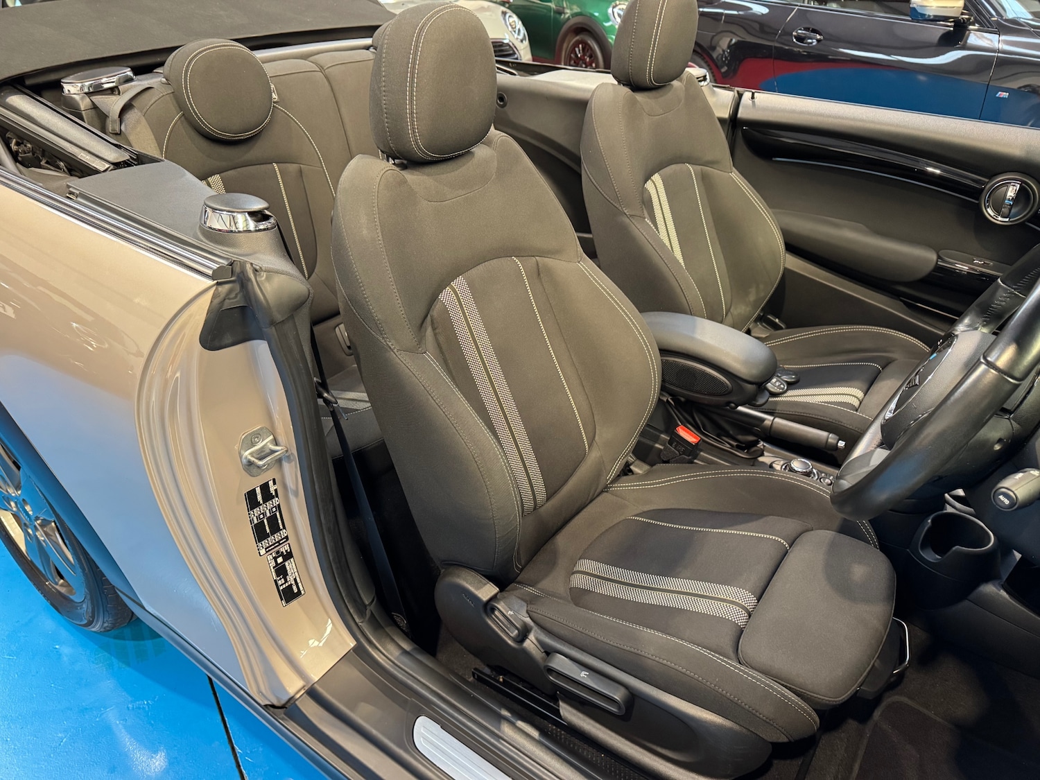 Used MINI Convertible 2022 for sale - 77034692: Photo 13