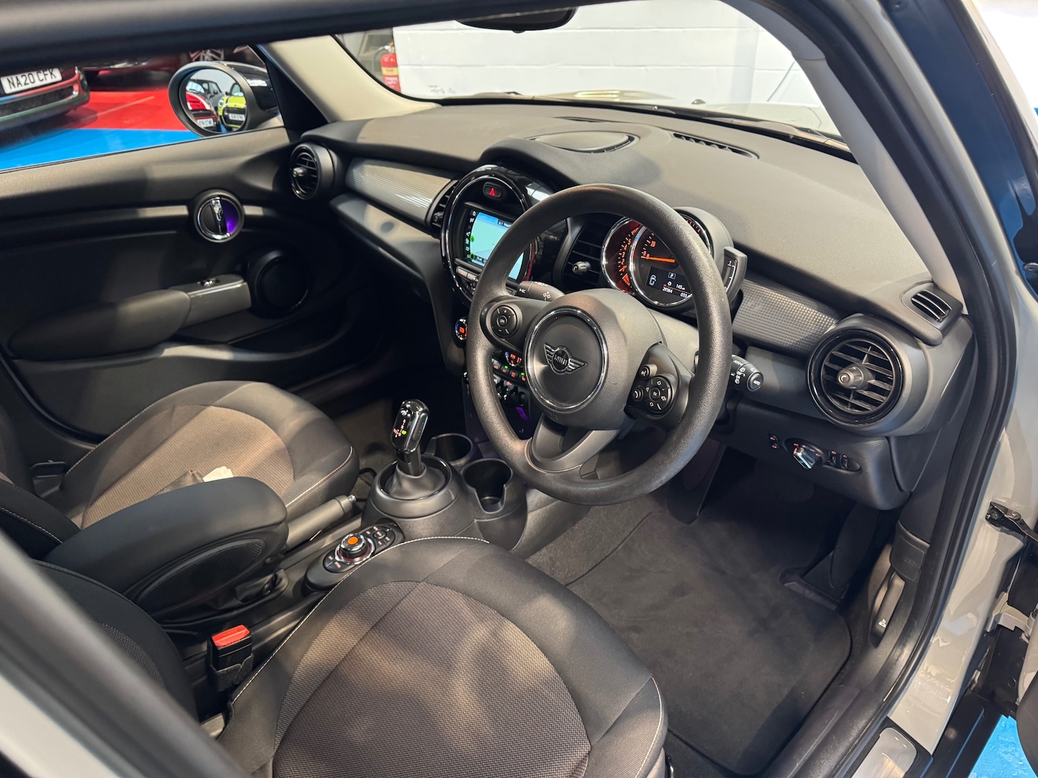 Used MINI Hatch 2020 for sale - 76652288: Photo 13