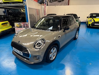 Used MINI Hatch 2020 for sale - 76652288: Photo