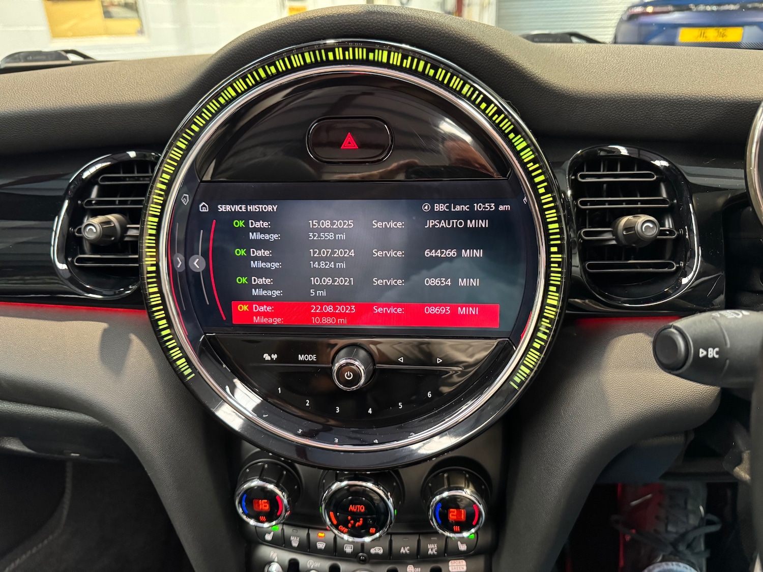 Used MINI Convertible 2021 for sale - 76299472: Photo 16