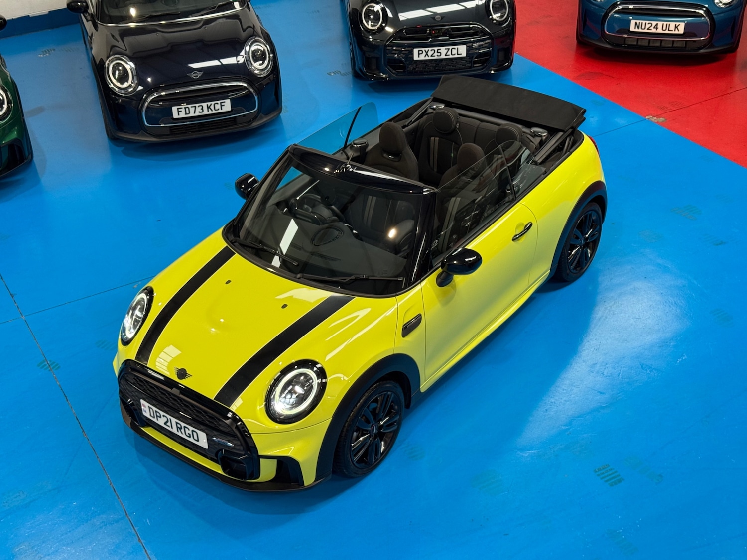 Used MINI Convertible 2021 for sale - 76142676: Photo 2