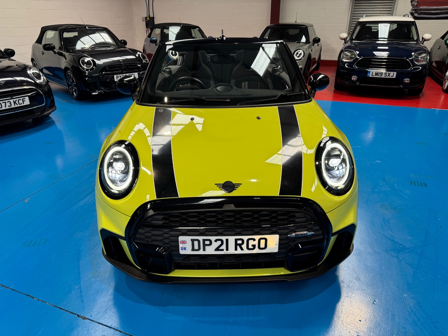 Used MINI Convertible 2021 for sale - 76142676: Photo 9
