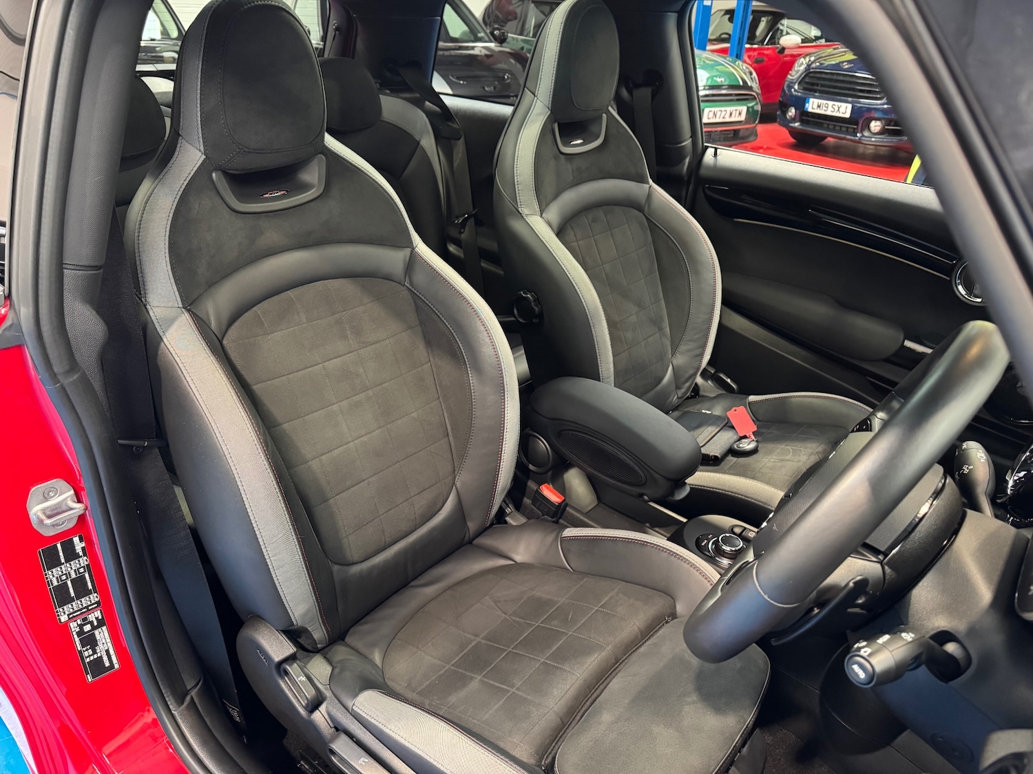 Used MINI Hatch 2024 for sale - 76576633: Photo 14