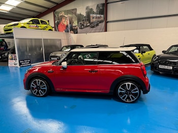 Used MINI Hatch 2024 for sale - 76576633: Photo