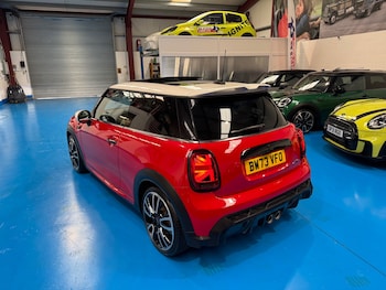 Used MINI Hatch 2024 for sale - 76576633: Photo