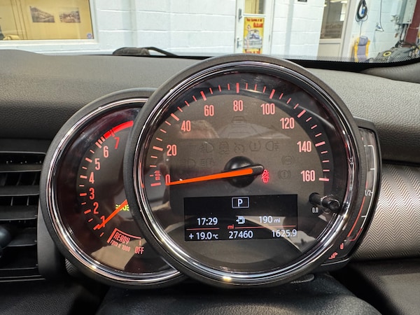 Used MINI Convertible 2020 for sale - 75776207: Photo 11