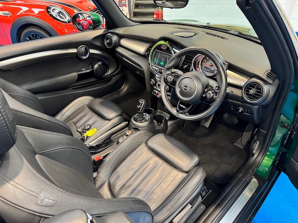Used MINI Convertible 2020 for sale - 75776207: Photo 14
