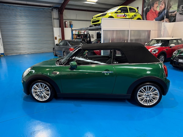 Used MINI Convertible 2020 for sale - 75776207: Photo 3