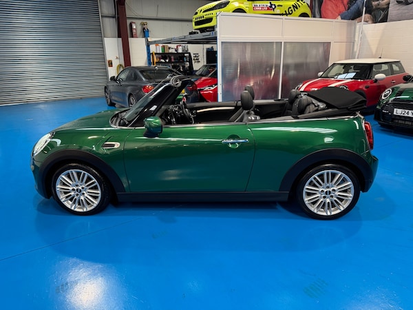 Used MINI Convertible 2020 for sale - 75776207: Photo 4