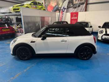 Used MINI Convertible 2024 for sale - 74339372: Photo
