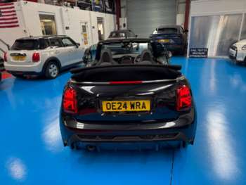 Used MINI Convertible 2024 for sale - 75053573: Photo