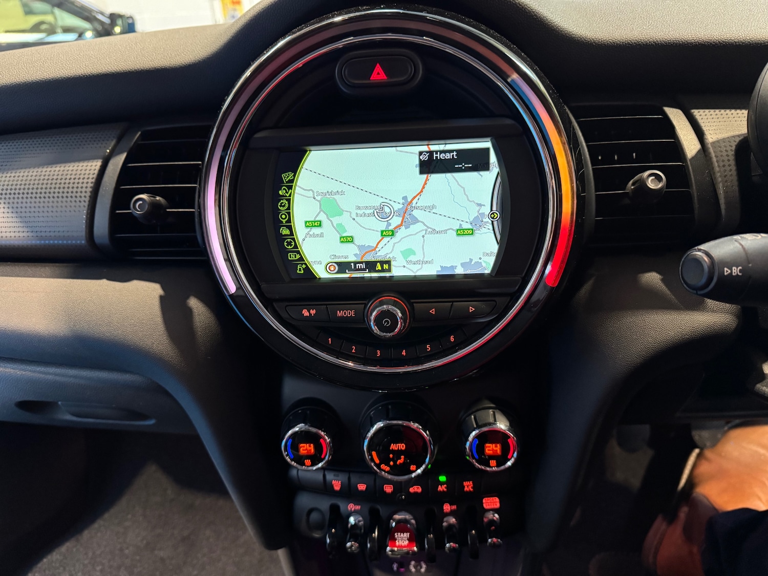 Used MINI Hatch 2018 for sale - 77055700: Photo 11