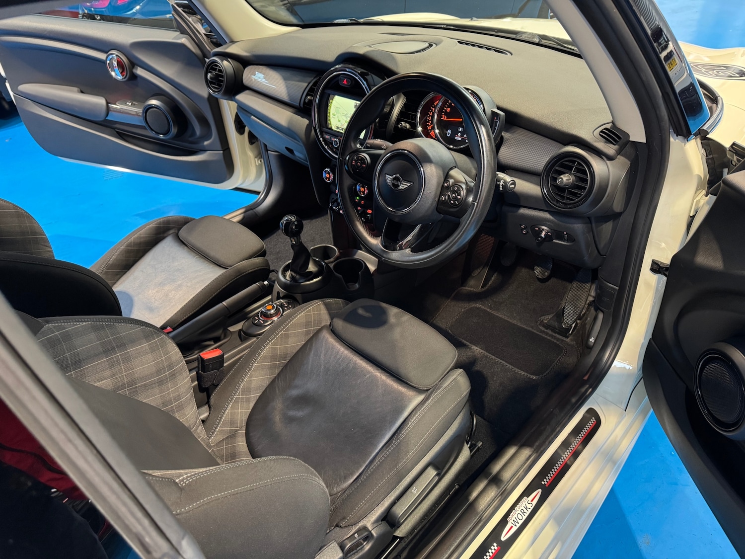 Used MINI Hatch 2018 for sale - 77055700: Photo 13