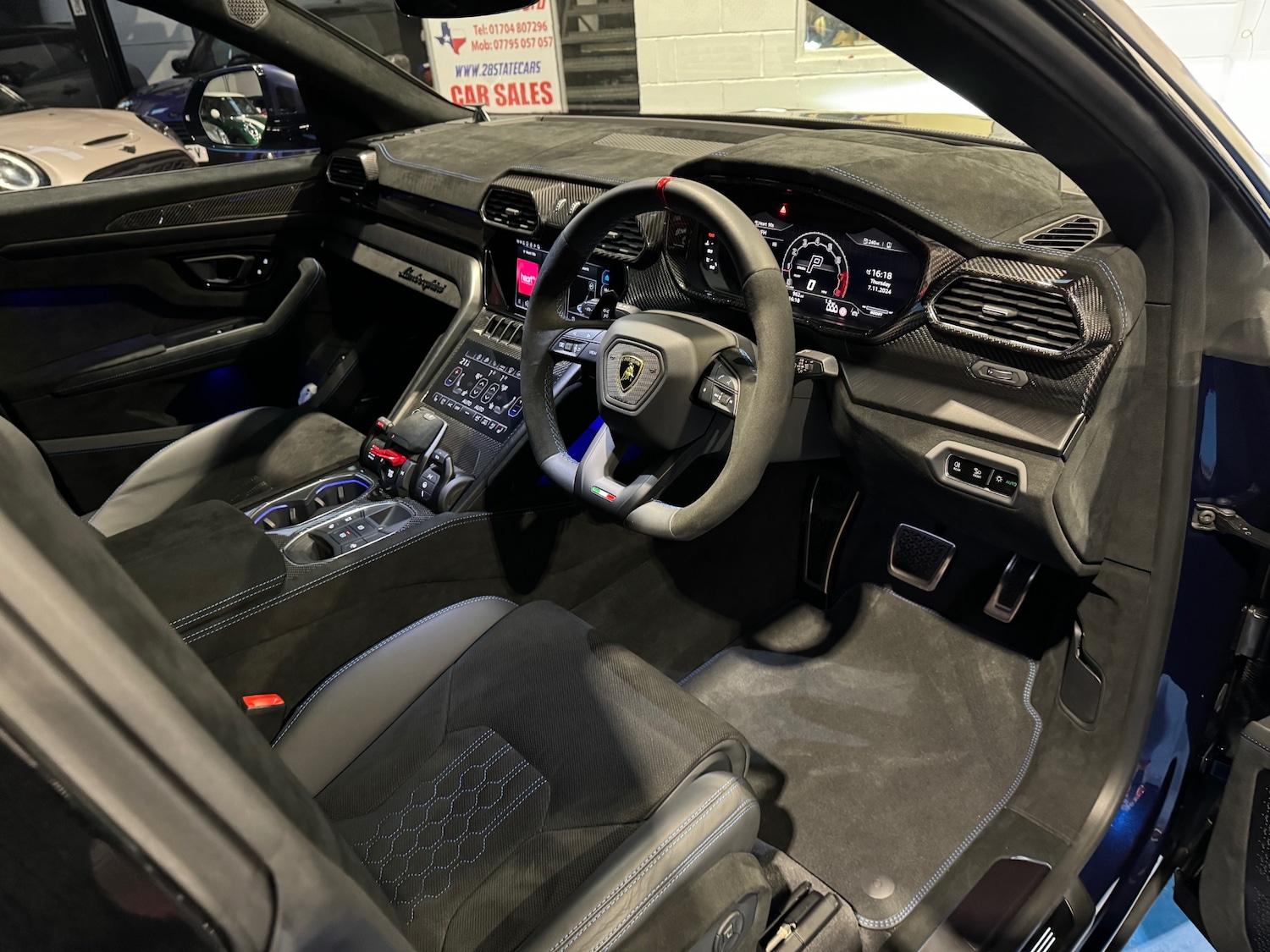 Used Lamborghini Urus 2023 for sale - 77170754: Photo 10