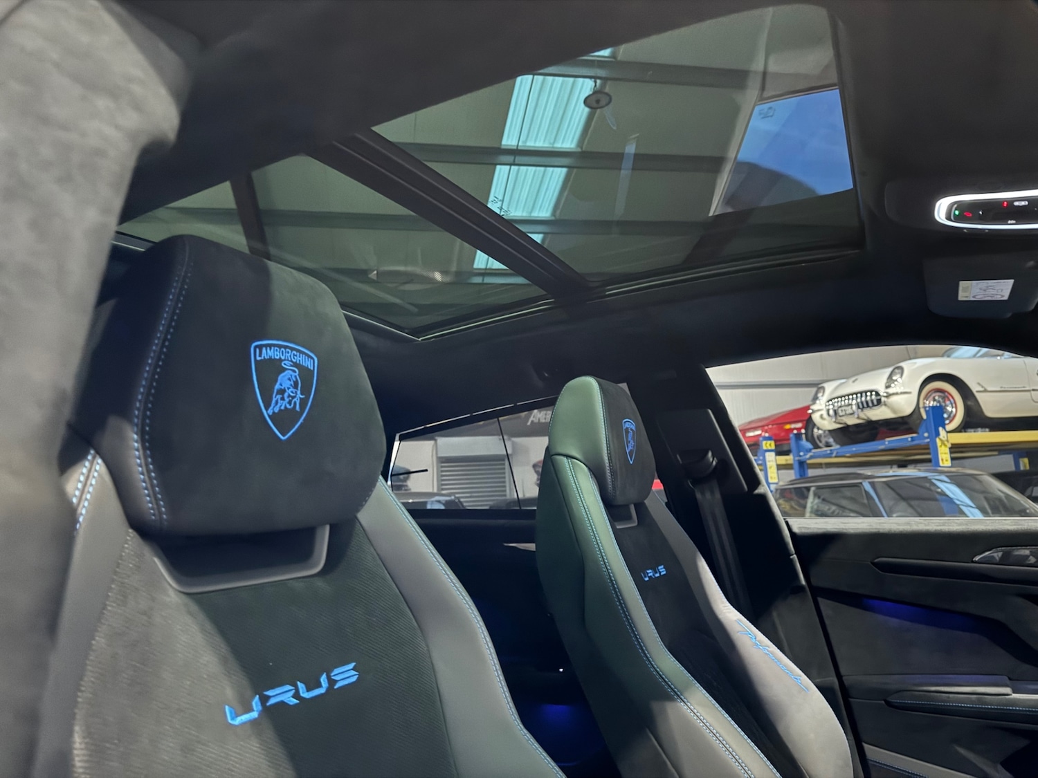 Used Lamborghini Urus 2023 for sale - 77170754: Photo 14