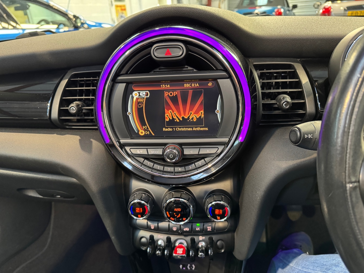 Used MINI Convertible 2017 for sale - 77045978: Photo 11