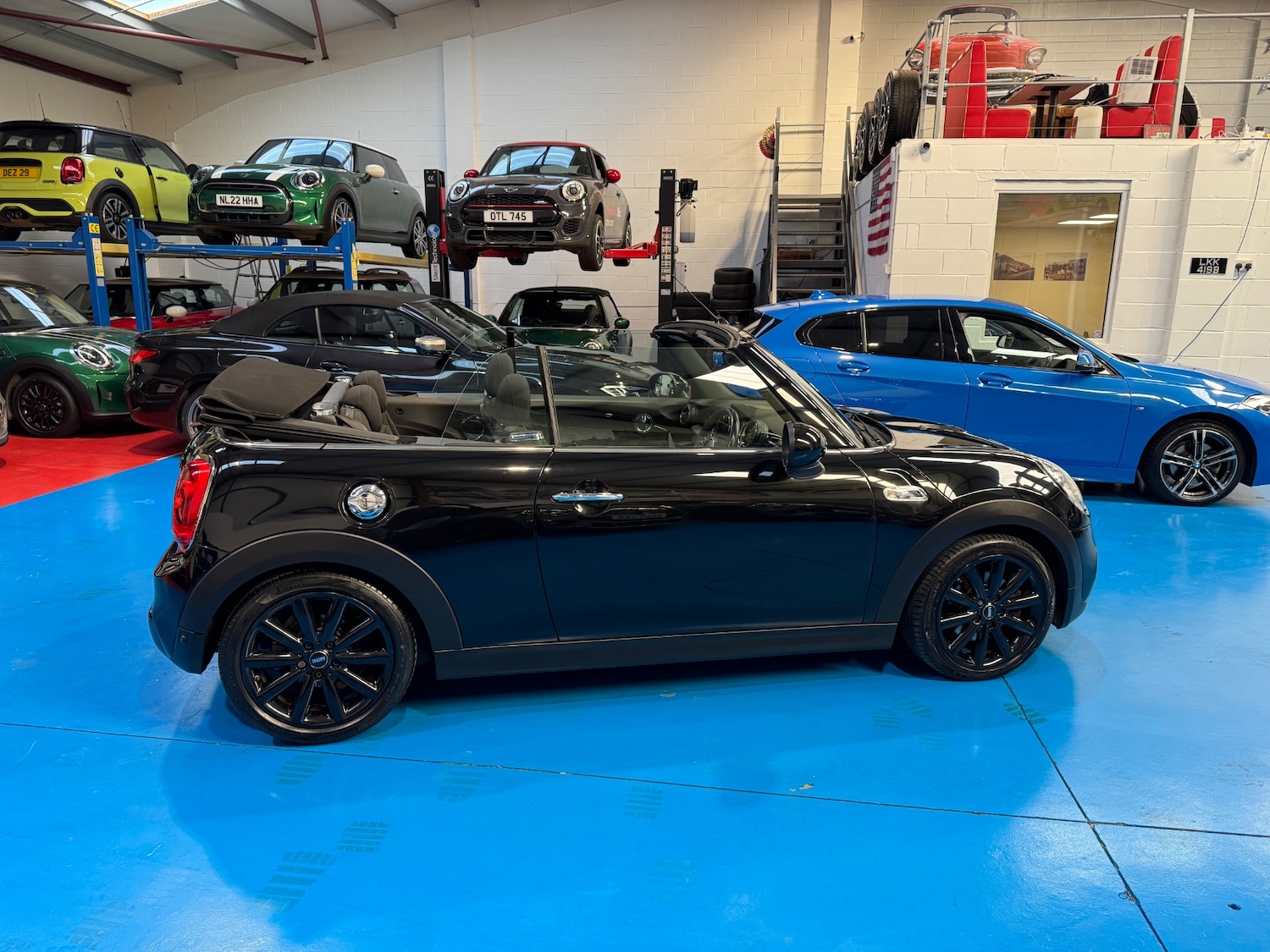 Used MINI Convertible 2017 for sale - 77045978: Photo 7
