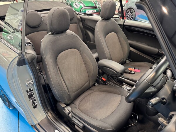 Used MINI Convertible 2022 for sale - 75053659: Photo 14