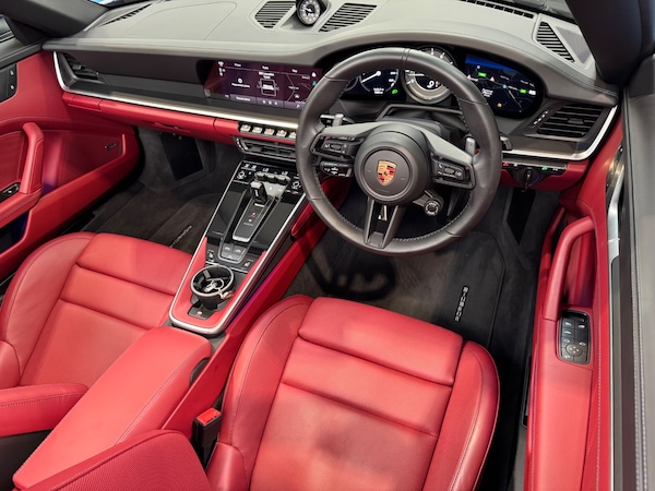 Used Porsche 911 2023 for sale - 74655342: Photo 12