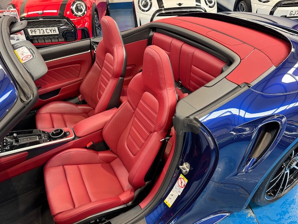 Used Porsche 911 2023 for sale - 74655342: Photo 15